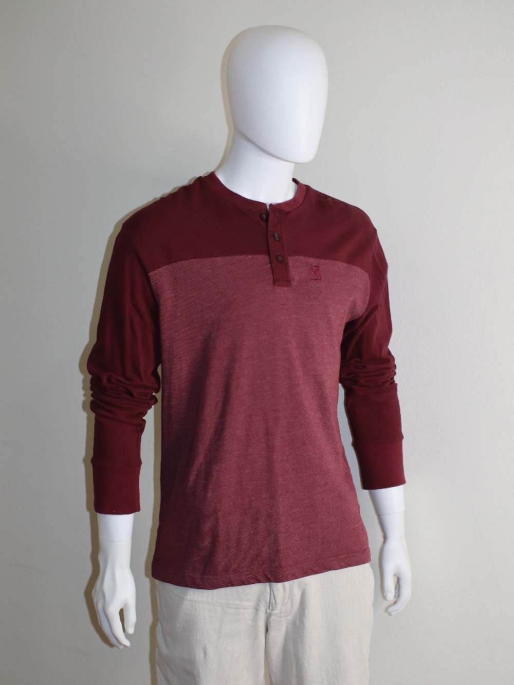 Vintage Marc Ecko Burgundy Henly Sweater with a Preppy Vibe